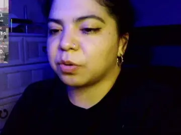 Bongacams Free Live Porn of Kimmiakiss22