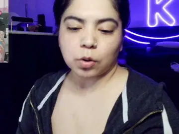 Bongacams Private Sex Chat of Kimmiakiss22