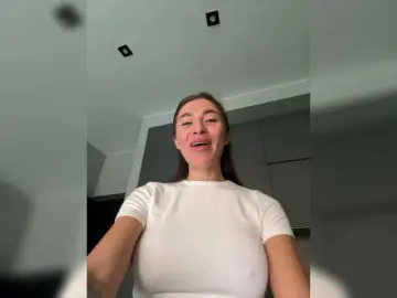 Cumming milf cams