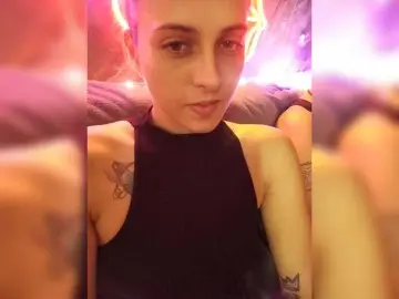 Bongacams Nude Webcam of 2Laski2