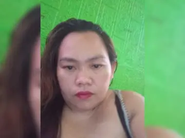 Bongacams Live Sex Cam of Chemaihot96