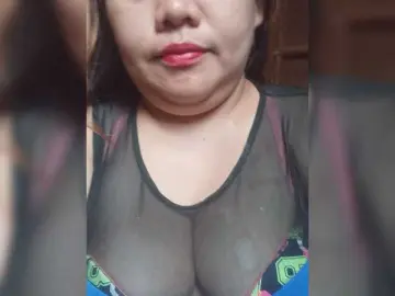 Bongacams Nude Webcam of Chemaihot96