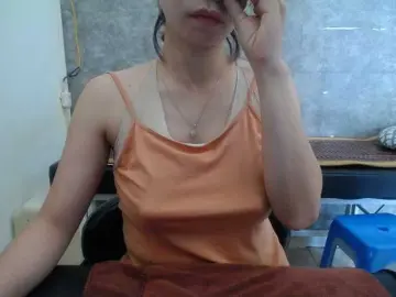 Bongacams Adult Webcams of HotQueen93