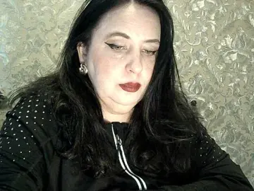 Bongacams Free Porn Cam of hotangel-fun1