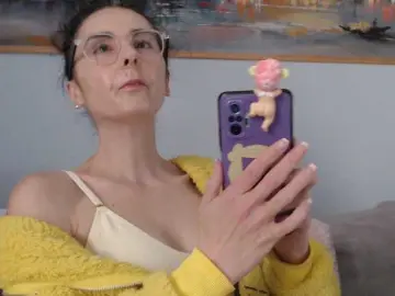 Bongacams Watch Live Sex Cams of cleophee