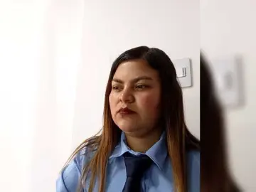 Bongacams Free Porn Cam of AMBER1499