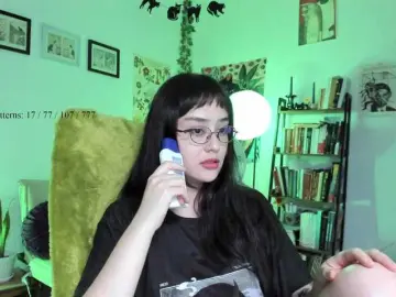 Bongacams Adult Webcam of Luci--ana