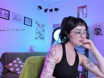 Bongacams Best live sex cam show of Luci--ana