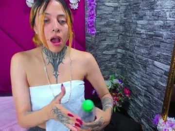 Bongacams Live Sex Cam of AnalHade