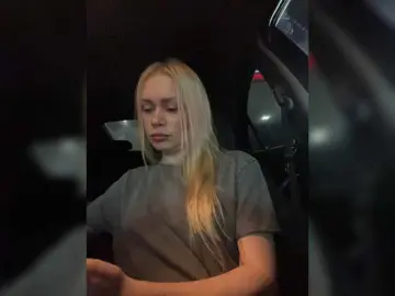 Bongacams Sex Cam of -SexyMilf-