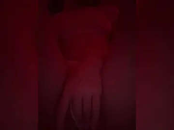 Bongacams Watch Live Sex Cams of Chiaralovee