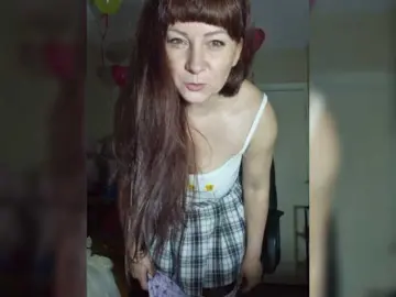 Bongacams Watch Live Sex Cams of Twin-kle