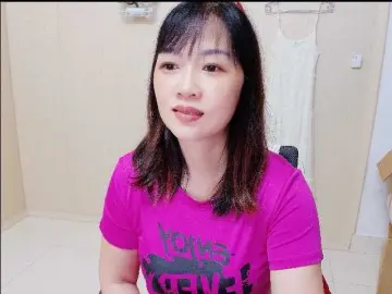Pussyrubbing milf cams