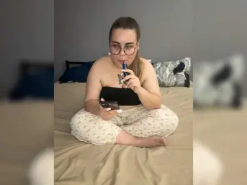 Bongacams Nude Webcam of yours-13