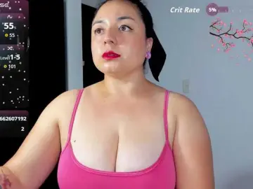 Big tits babe milf cams