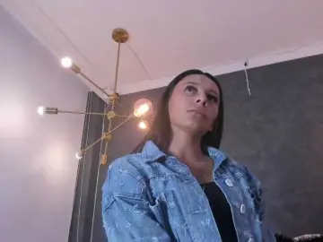 Bongacams Free Live Porn of kharlyn-angel