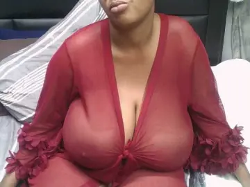 Bongacams Live Porn of PrettyLisa28