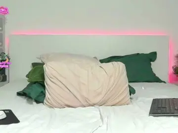 Bongacams Nude Webcam of zoey-marie