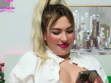 Fucking hard milf cams