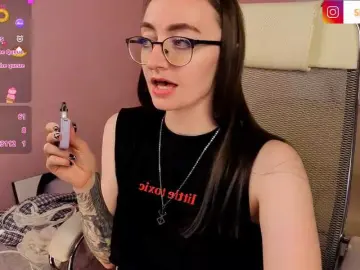 Bongacams Watch Live Sex Cams of ShiroHeby