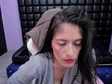 Bongacams Sex Chat of sara-squirtt