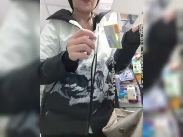 Bongacams Sex Cam of DIVORA