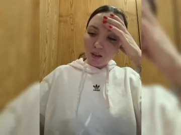 Bongacams Private Sex Chat of DIVORA