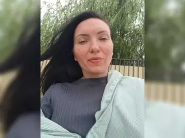 Bongacams Sex Chat of DIVORA