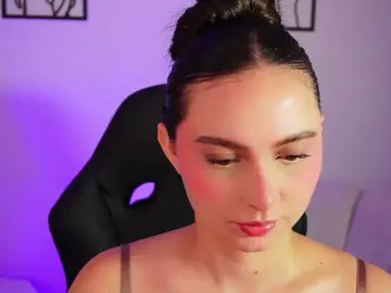 Full-private chat for 90+ tokens milf cams