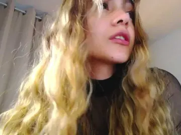 Bongacams Live Sex Cam of Rosmar7-