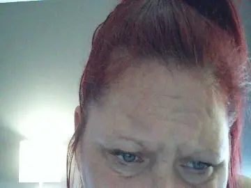 Bongacams Free Porn Cam of Adelaideskyy