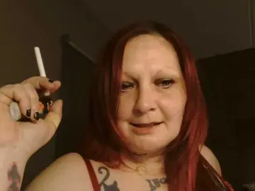 Bongacams Free Porn Cam of Adelaideskyy