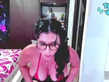 Bongacams Best Webcam of HUGETITS90XX