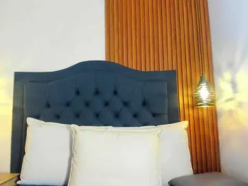 Bongacams Best live sex cam show of Sara-Stone