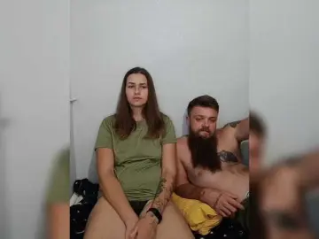 Bongacams Nude Webcam of Cherry-viking98