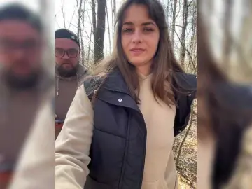 Bongacams Free Porn Cam of Cherry-viking98