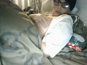 Bongacams Free Live Porn of Paranoik999