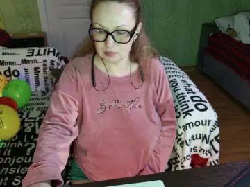 Privates for 90+ tokens milf cams