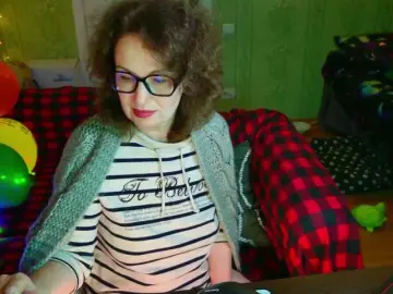 Bongacams Nude Webcam of MeganIris