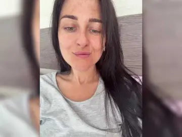 Bongacams Watch Live Sex Cams of Viksi66