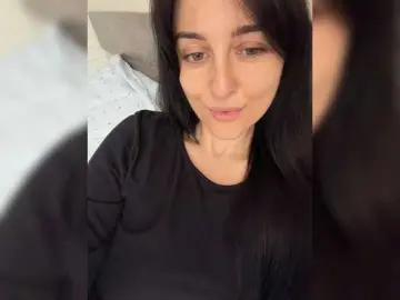 Dicksucking milf cams