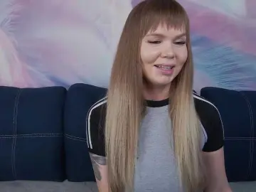 Bongacams Free Live Porn of TouchMeNow