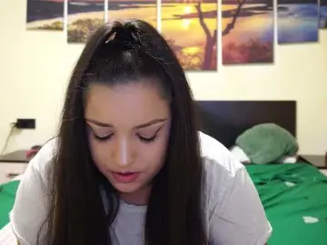 Bongacams Live Porn of adellineee