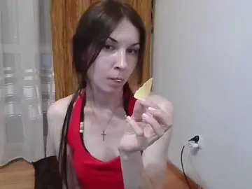 Bongacams Adult Video Chat of JuliaWetDream