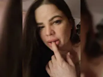 Bongacams Private Sex Chat of AliceBraga