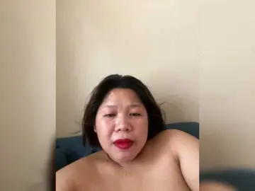 Bongacams Free Live Porn of ChubbyBabe31