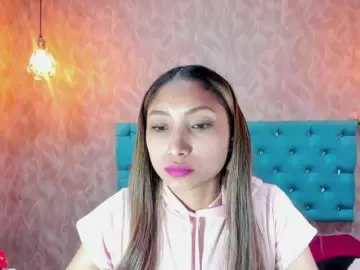 Bongacams Free Porn Cam of MadelineDollx