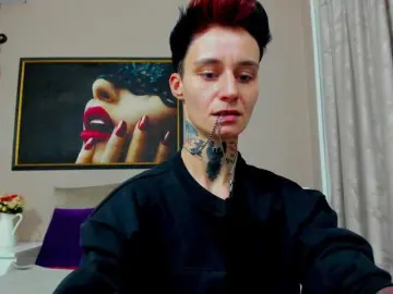 Bongacams Watch Live Sex Cams of KennysXX