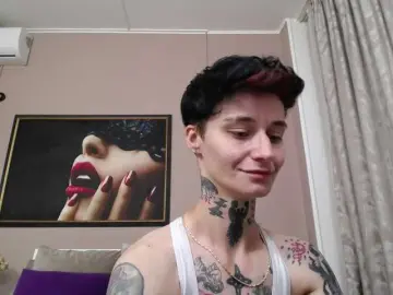 Bongacams Sex Cam of KennysXX