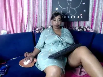 Bongacams Watch Live Sex Cams of crystalbee